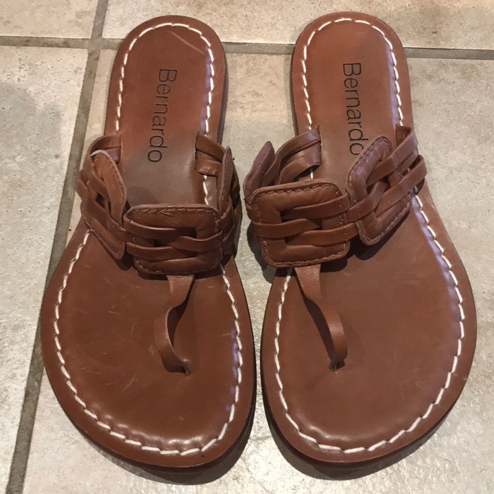 NEW brown Bernardo sandals!!